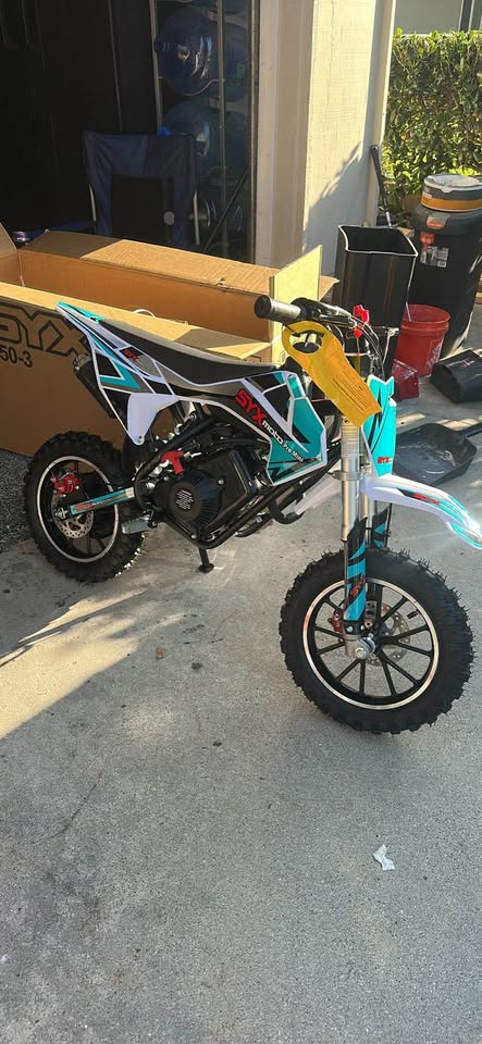 58cc Kids Dirt Bike SYXMOTO Gas Powered Mini Bike, 4 Stroke Off-Road Mini Bikes, Trail Bike with Speeds up to 21.75 MPH, Weight Support Up to 143 LBS - Available for PICK UP